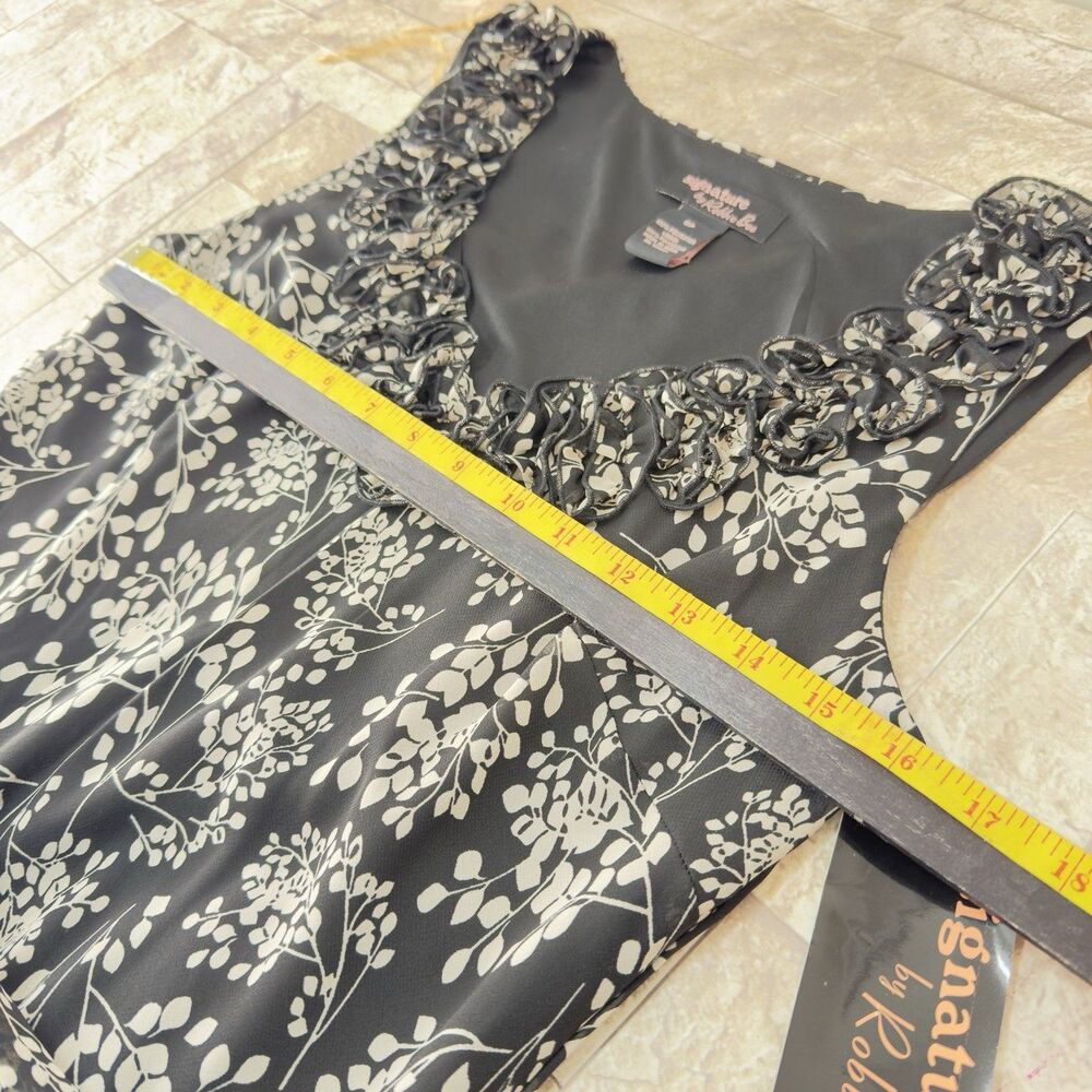 NEW Signature by Robbie Bee 8 Petite Ruffle Dress Women's Black White  NWT - Picture 14 of 17